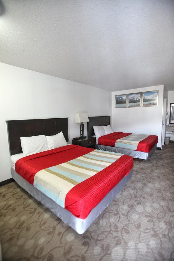 Best Budget Inn & Suites Kamloops Extérieur photo