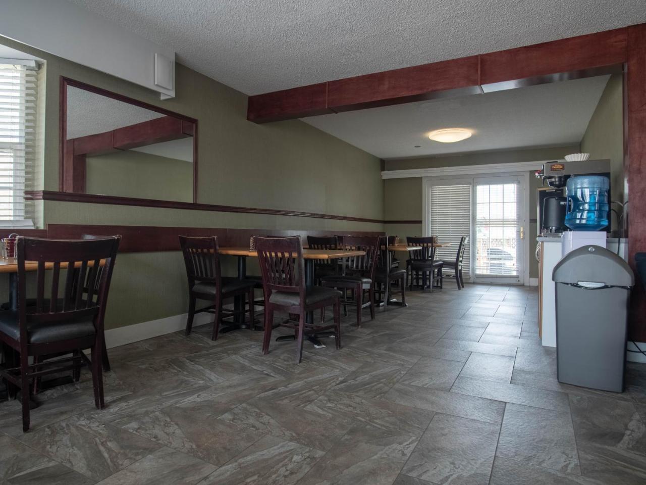 Best Budget Inn & Suites Kamloops Extérieur photo